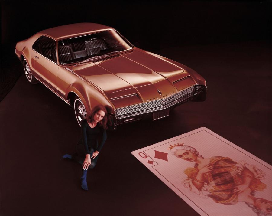  Oldsmobile Toronado (9487) 1966 года  (фото 5 из 48)